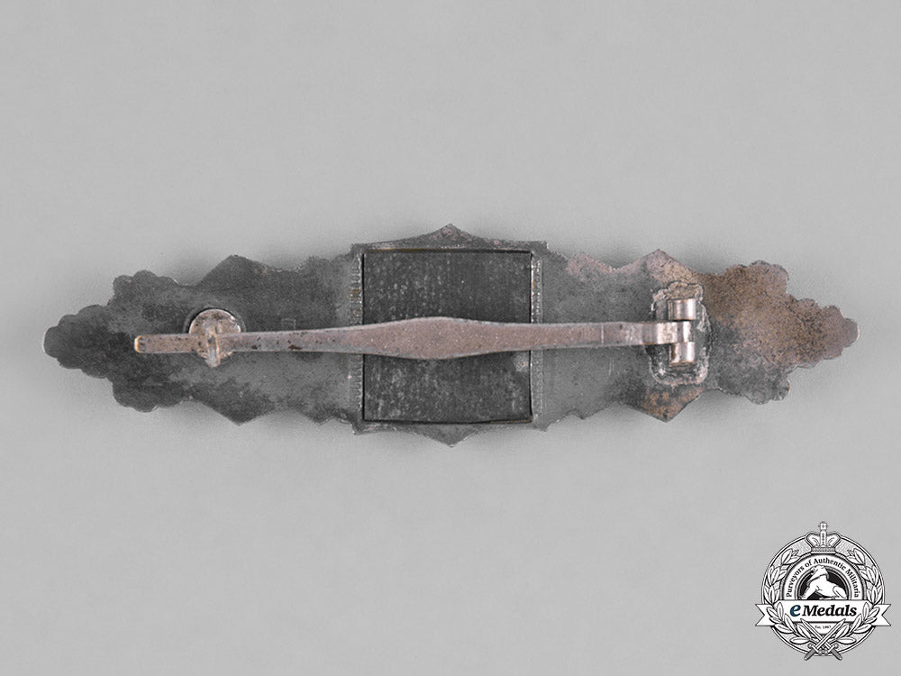 germany,_wehrmacht._a_rare_close_combat_clasp,_silver_grade,_by_hymmen&_co._m182_0514