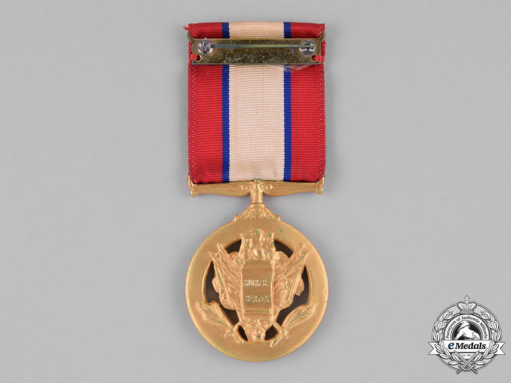 united_states._a_distinguished_service_medal,_to_brigadier_general_hugh_b._hester_m182_0549