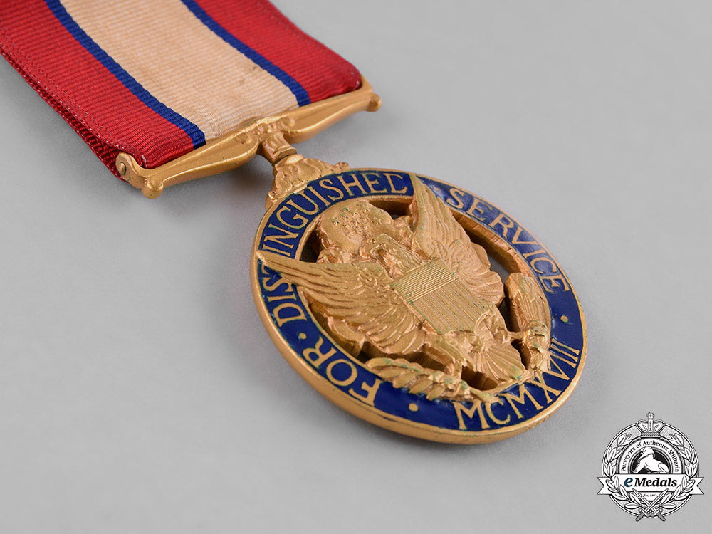 united_states._a_distinguished_service_medal,_to_brigadier_general_hugh_b._hester_m182_0551