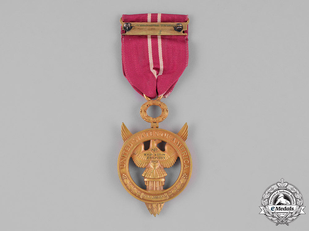 united_states._a_presidential_medal_of_merit"_for_exhibition_purposes_only"_m182_0562