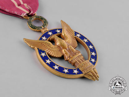 united_states._a_presidential_medal_of_merit"_for_exhibition_purposes_only"_m182_0563