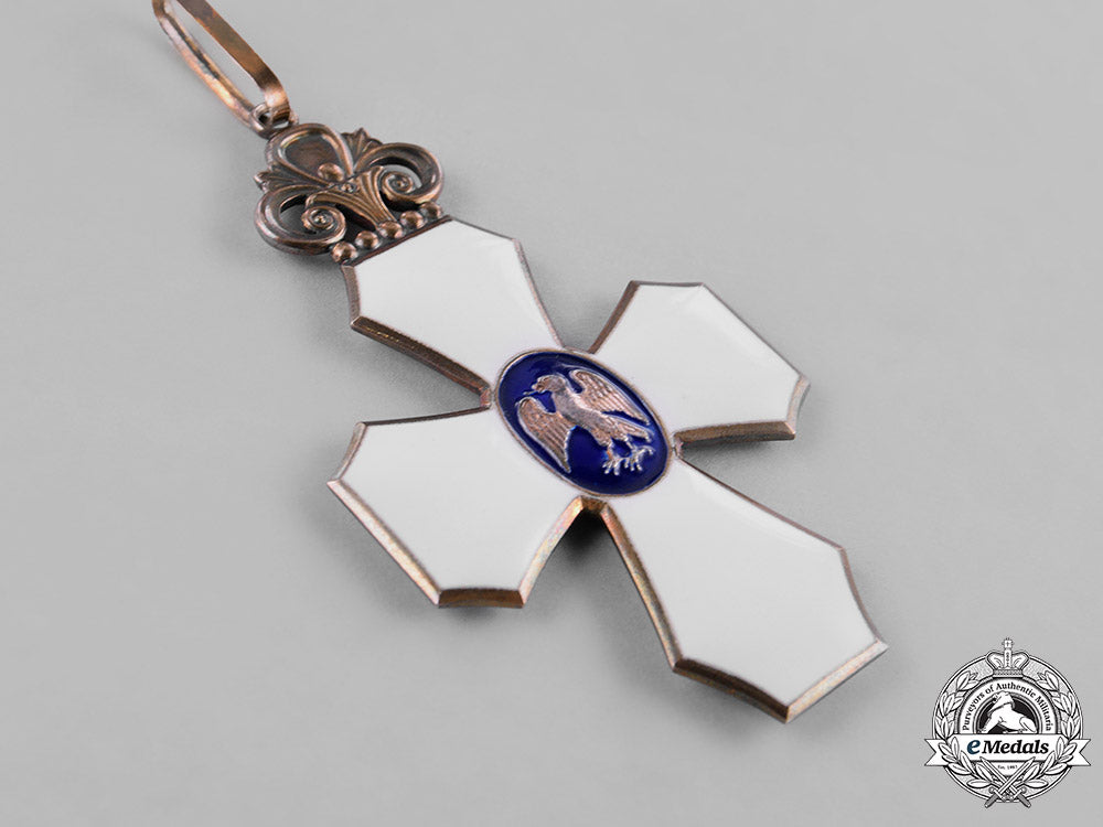 iceland,_republic._an_order_of_the_falcon,_grand_cross,_by_kjartan_asmundsson,_c.1950_m182_0578_2_1_1_1_1