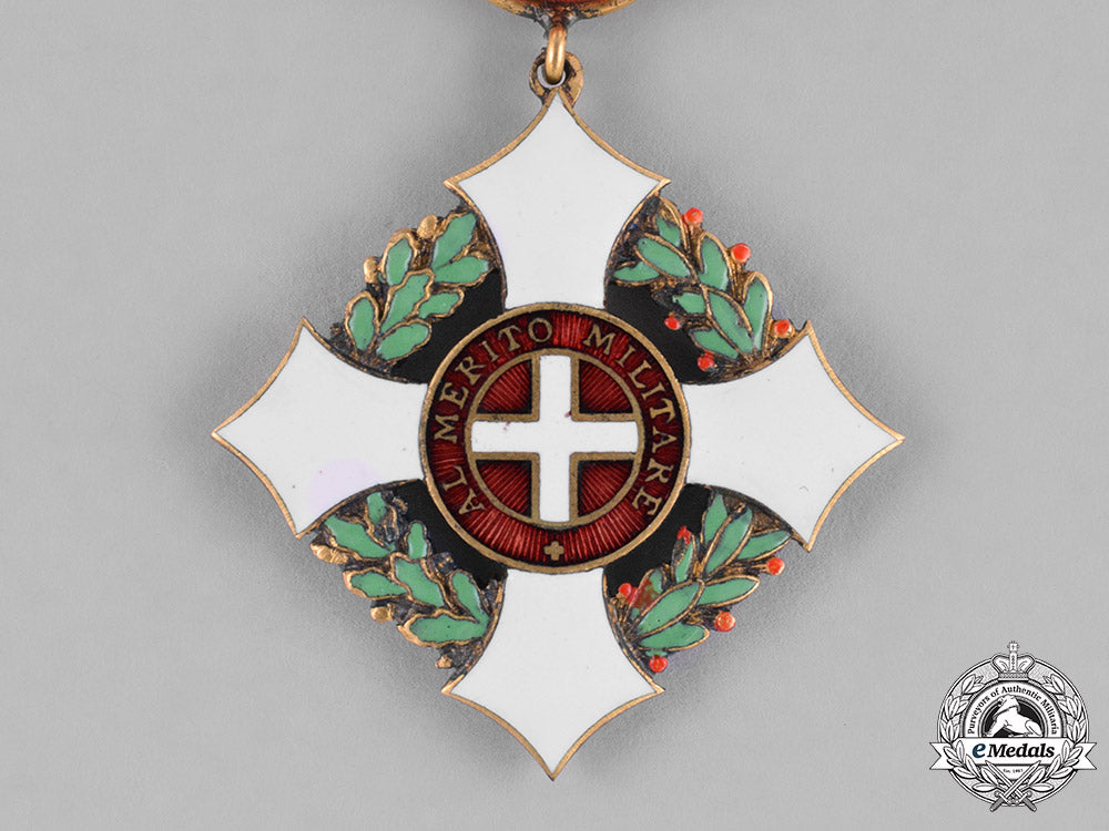 italy,_kingdom._a_military_order_of_savoy,_knight’s_breast_cross,_c.1917_m182_0636