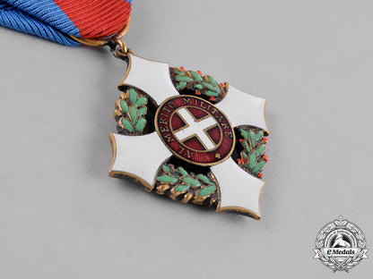 italy,_kingdom._a_military_order_of_savoy,_knight’s_breast_cross,_c.1917_m182_0638