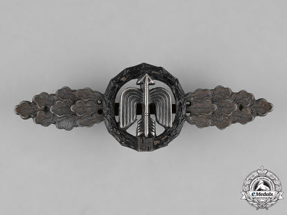 germany,_luftwaffe._a_short_range_night_fighter_clasp,_bronze_grade_m182_0820
