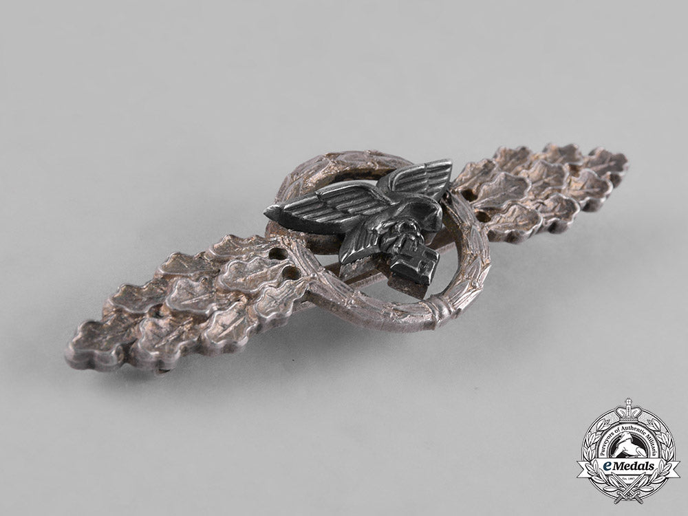 germany,_luftwaffe._a_transport_and_glider_clasp,_silver_grade_m182_0833