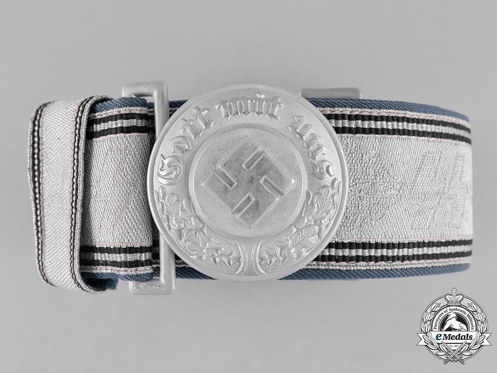 germany,_ordnungspolizei._a_police_officer’s_belt_buckle_by_assmann_with_a2_nd_pattern_ss_brocade_belt_m182_0852