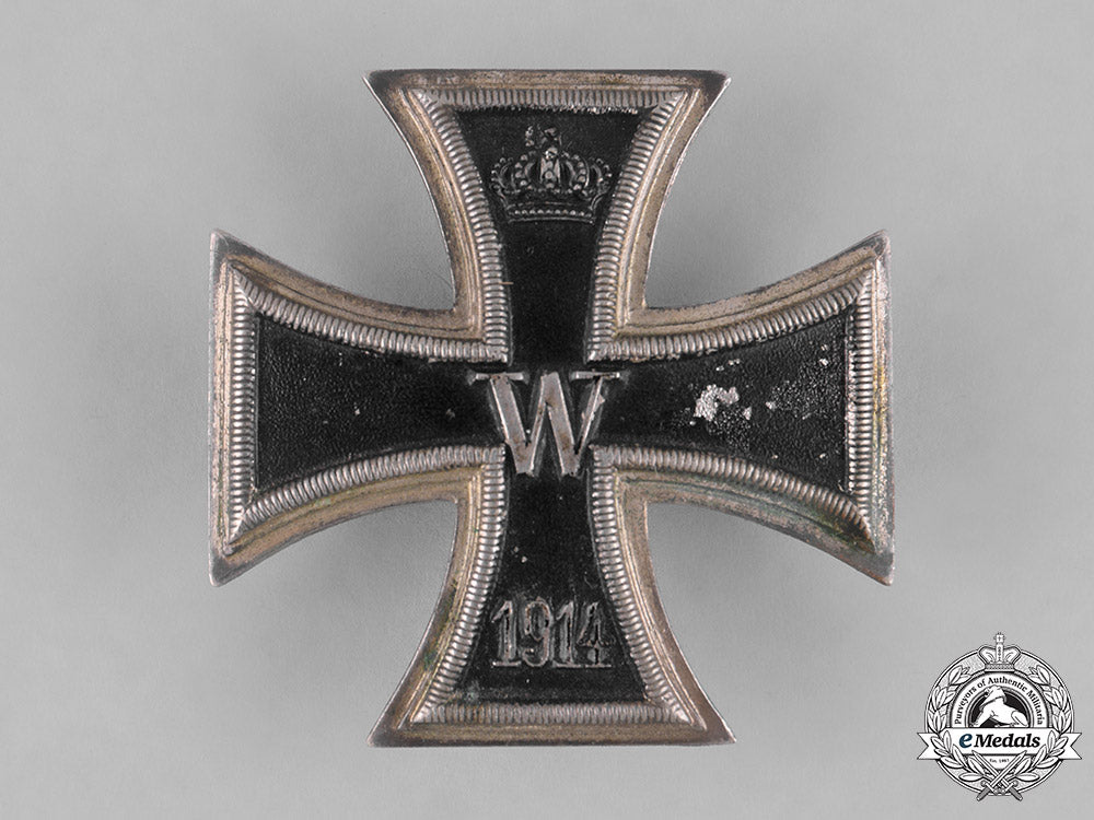 germany,_imperial._a1914_iron_cross,_i_class_m182_0946