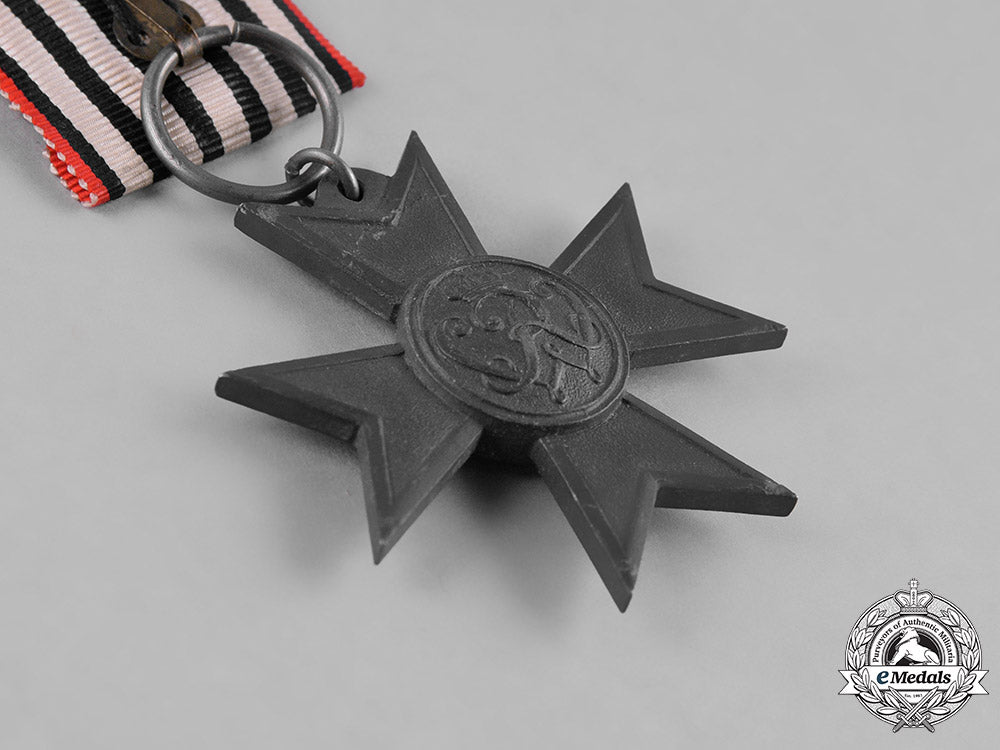 germany,_imperial._a_group_of_first_war_period_medals&_badges_m182_0959