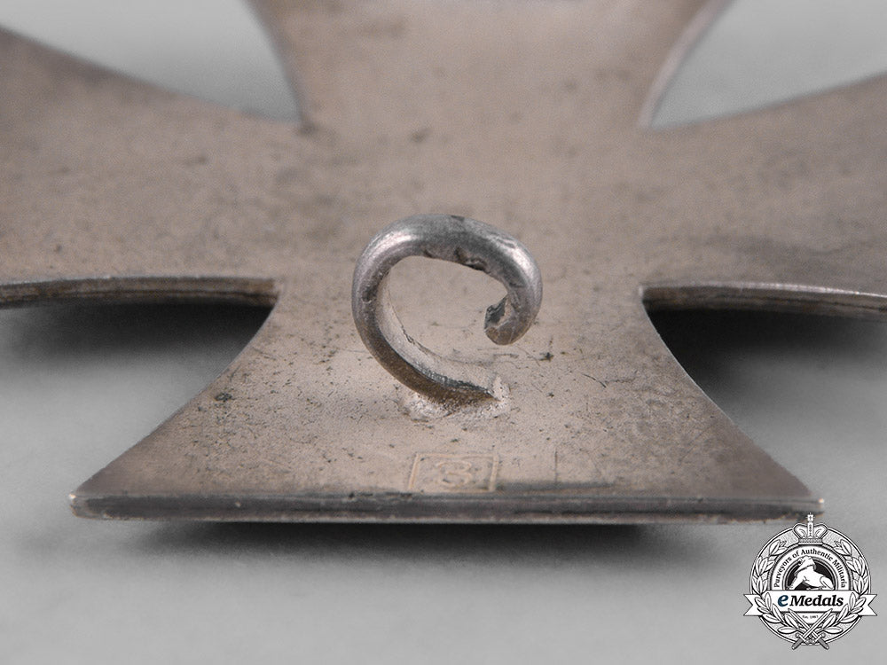 germany,_wehrmacht._a1939_iron_cross,_i_class,_by_wilhelm_deumer_m182_1049