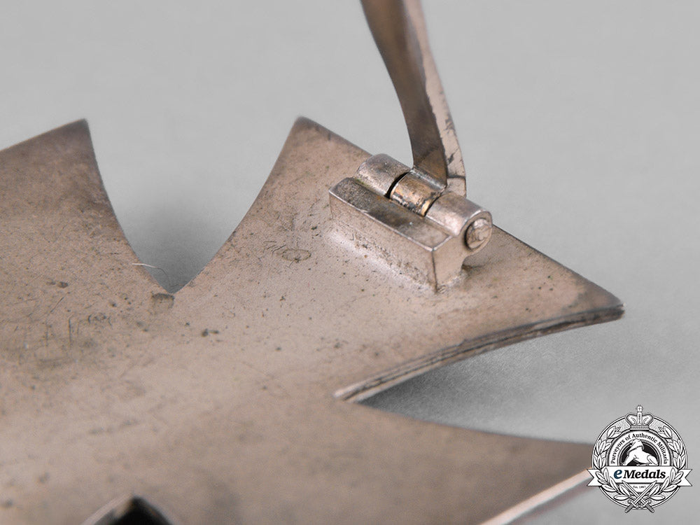 germany,_wehrmacht._a1939_iron_cross,_i_class,_by_wilhelm_deumer_m182_1050