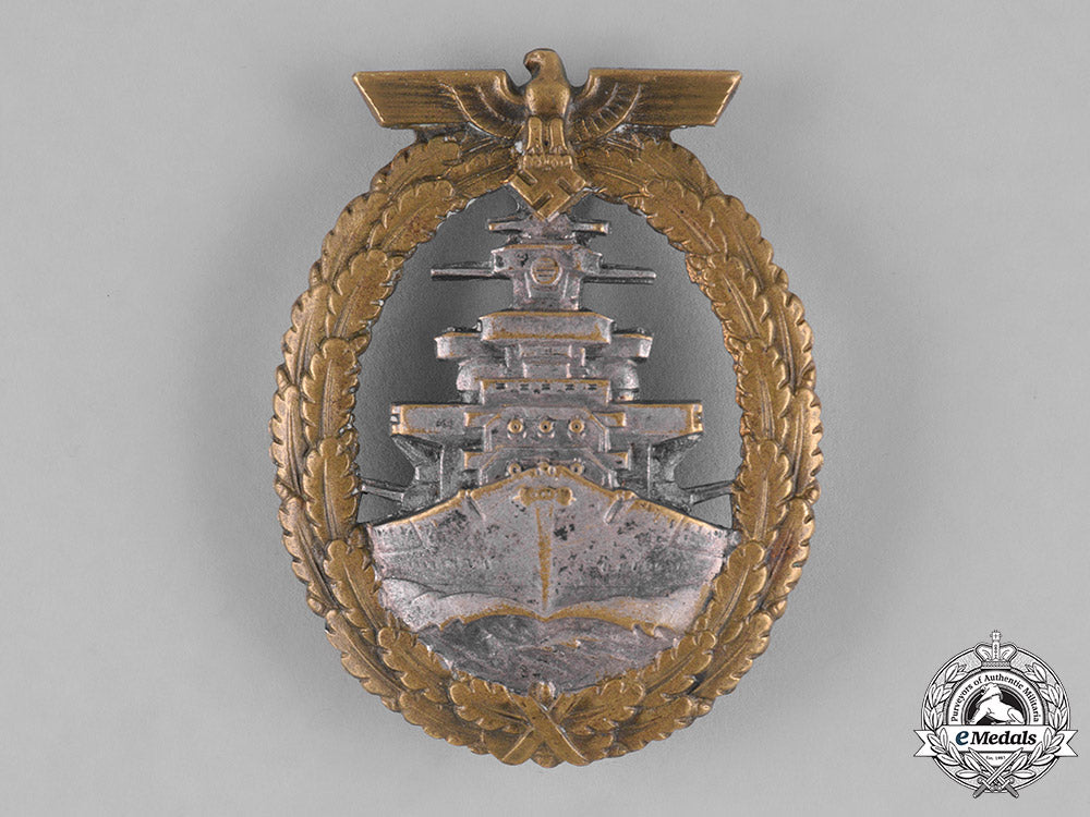 germany,_kriegsmarine._a_high_seas_fleet_badge,_by_schwerin_m182_1085