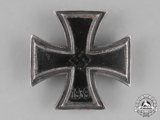 germany,_wehrmacht._an_early1939_iron_cross,_i_class_m182_1096