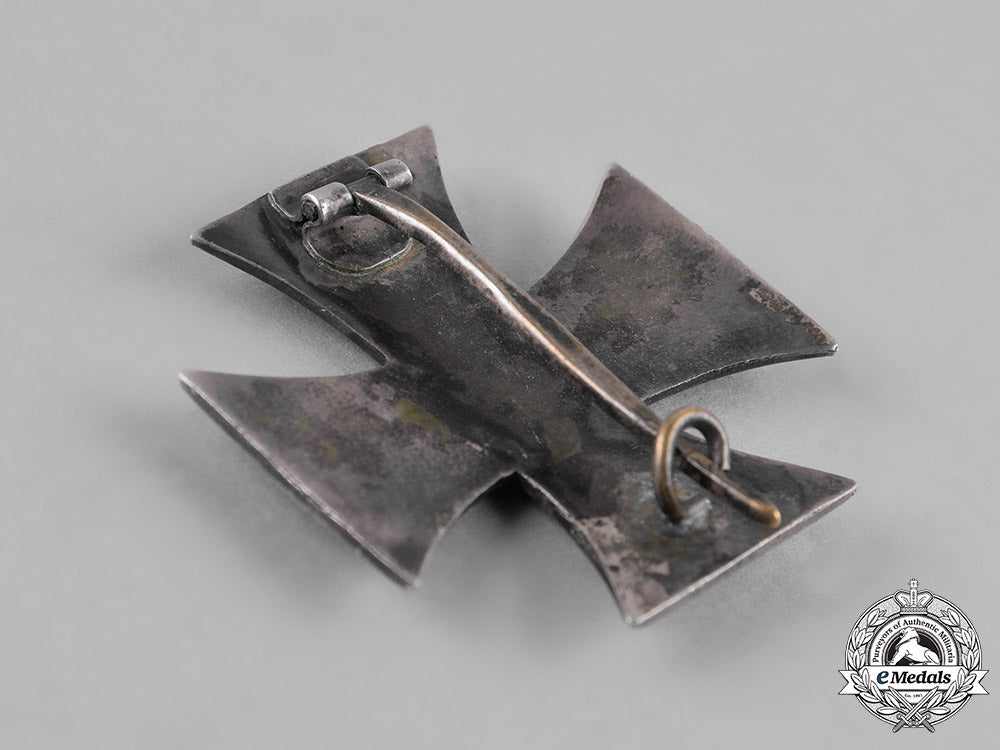 germany,_wehrmacht._an_early1939_iron_cross,_i_class_m182_1099