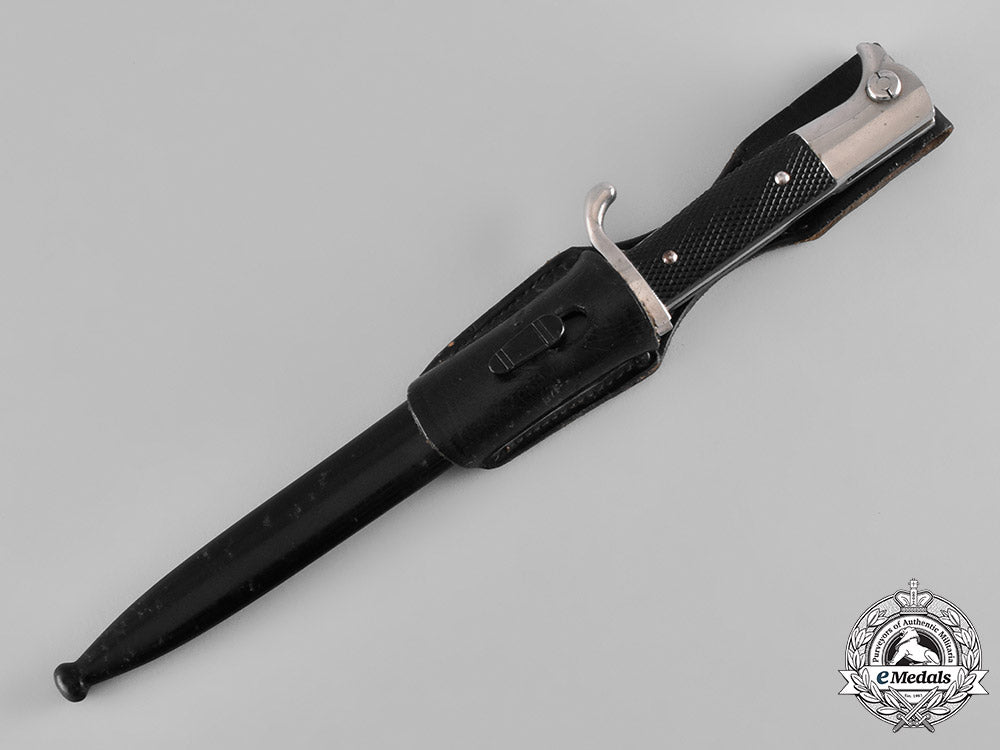 germany,_heer._a_german_army_etched_bayonet_m182_1127_2_1_1