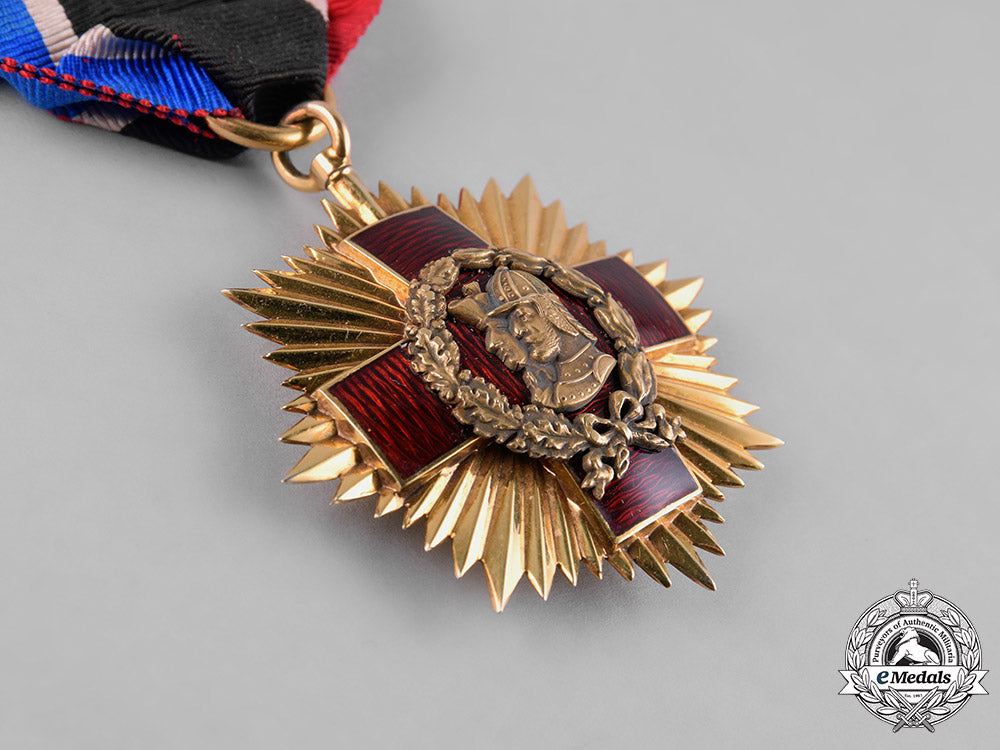 united_states._seven_society_membership_badges_in_gold,_to_lieutenant_colonel_nathaniel_blunt"_peggy"_thurston_m182_1244_1