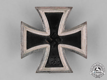 germany,_wehrmacht._a1939_iron_cross_first_class,_with_case,_by_b.h._mayer_m182_1273