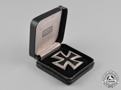 germany,_wehrmacht._a1939_iron_cross_first_class,_with_case,_by_b.h._mayer_m182_1281