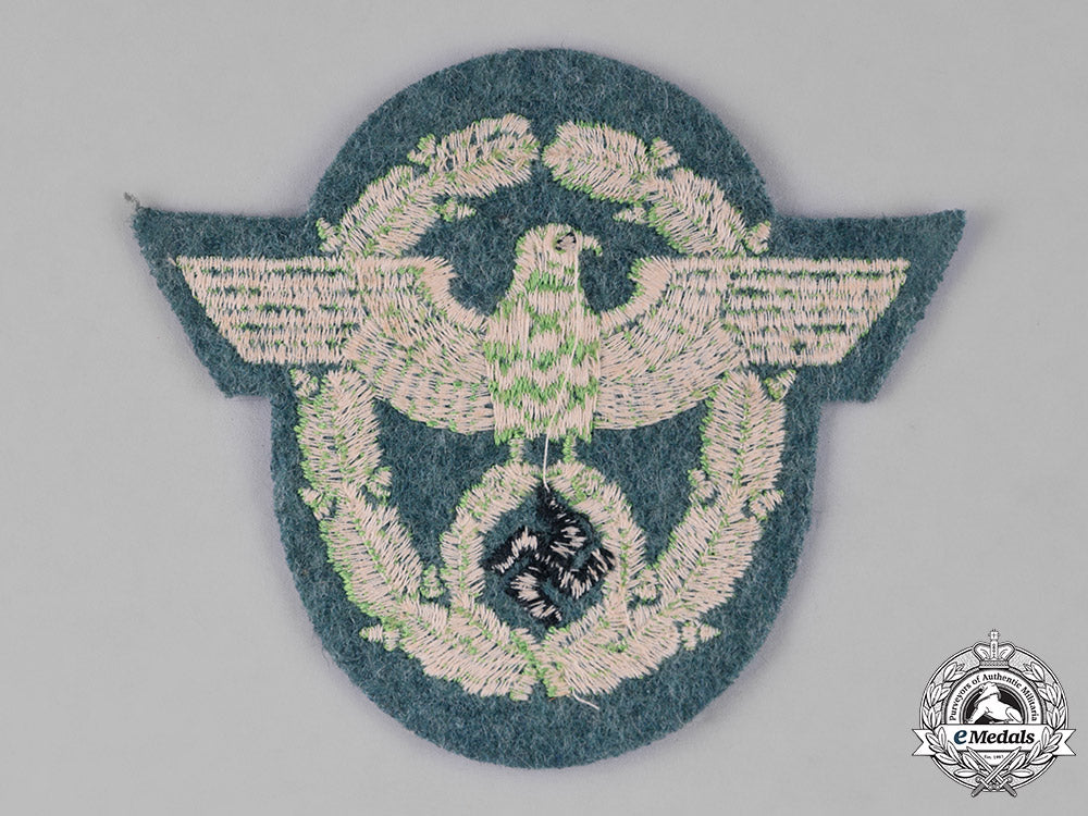 germany,_schutzpolizei._a_municipal_police_sleeve_eagle_m182_1530
