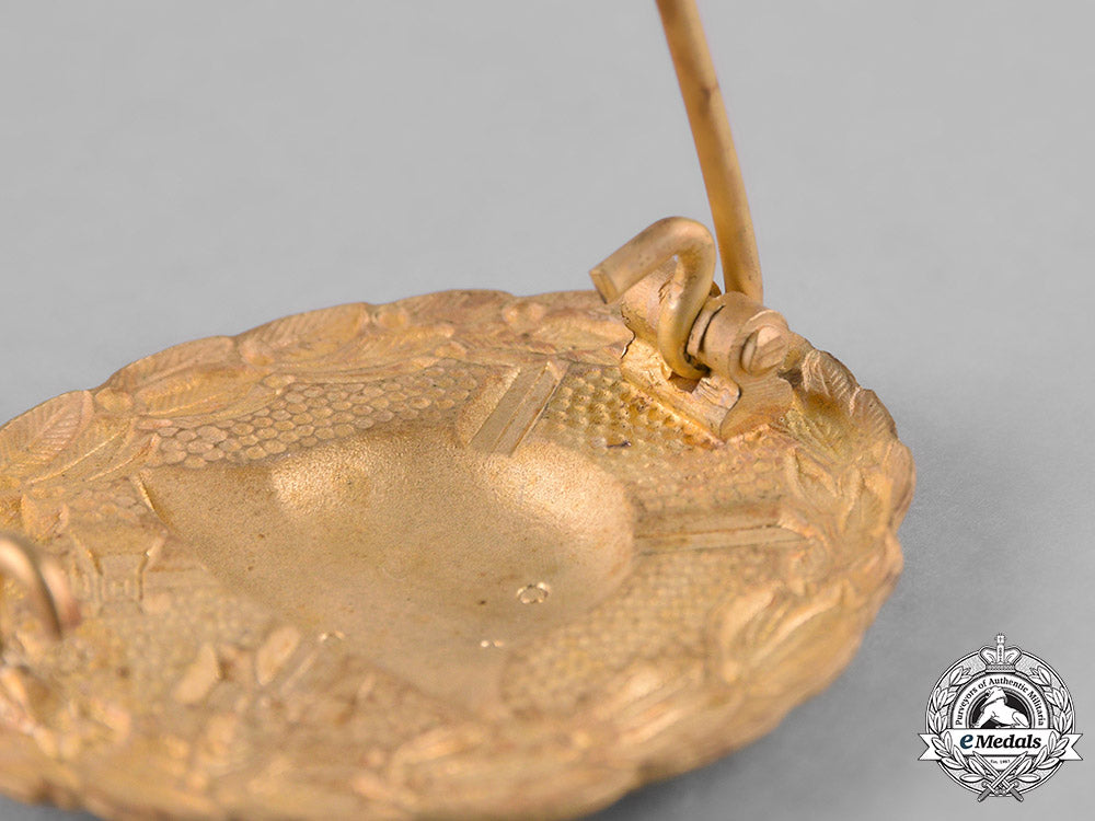 germany,_imperial._a_gold_grade_wound_badge_with_miniature_m182_1679