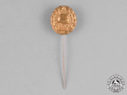 germany,_imperial._a_gold_grade_wound_badge_with_miniature_m182_1680