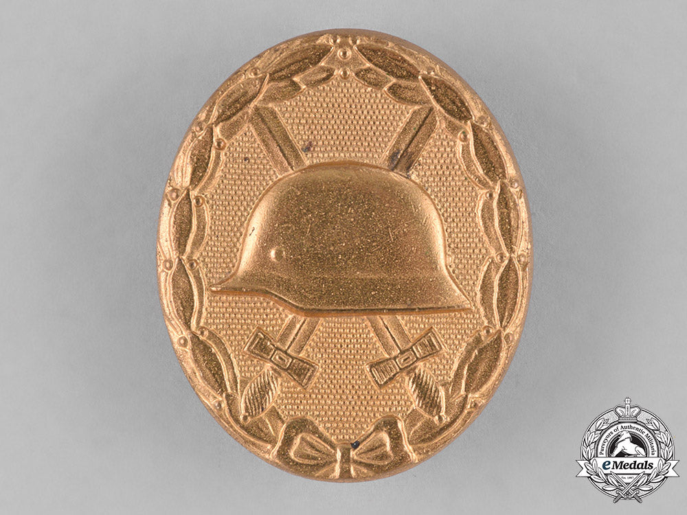 germany,_wehrmacht._a_group_of_post-1957_reissued_wehrmacht_awards_m182_1705