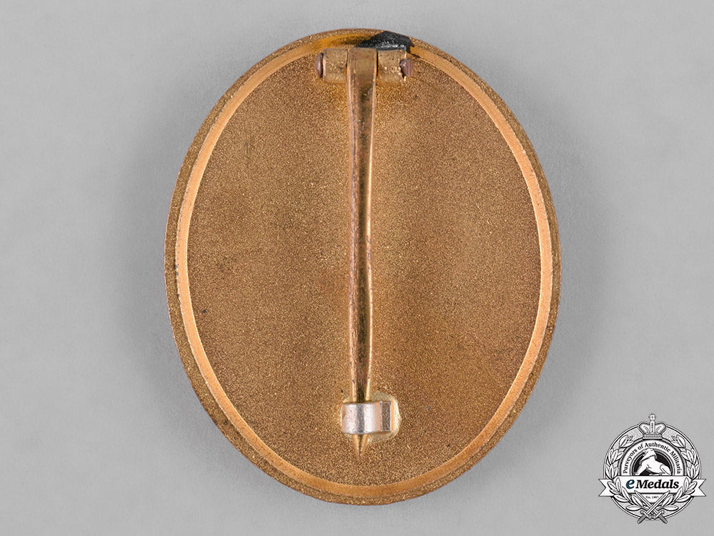 germany,_wehrmacht._a_group_of_post-1957_reissued_wehrmacht_awards_m182_1706