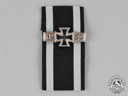 germany,_wehrmacht._a_group_of_post-1957_reissued_wehrmacht_awards_m182_1708