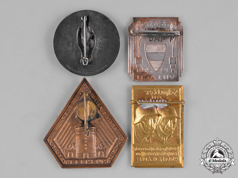 germany,_third_reich._a_group_of_third_reich_period_badges_m182_1773