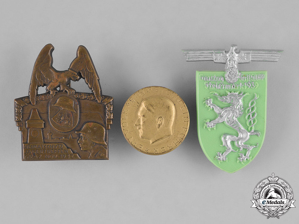 germany,_third_reich._a_group_of_third_reich_period_badges_m182_1778