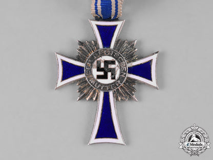 germany,_third_reich._a_group_of_medals&_decorations_m182_1799