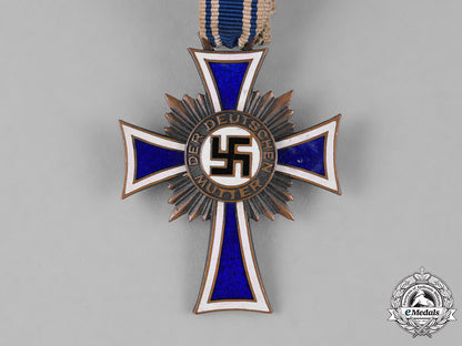 germany,_third_reich._a_group_of_medals&_decorations_m182_1801