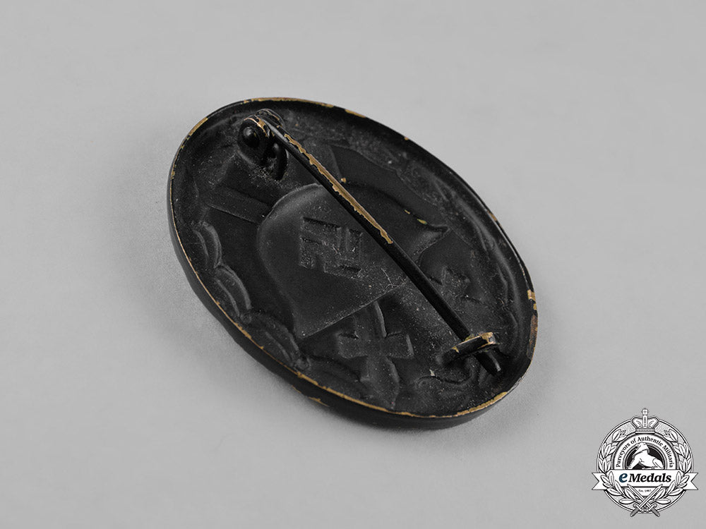germany,_third_reich._a_group_of_medals&_decorations_m182_1805
