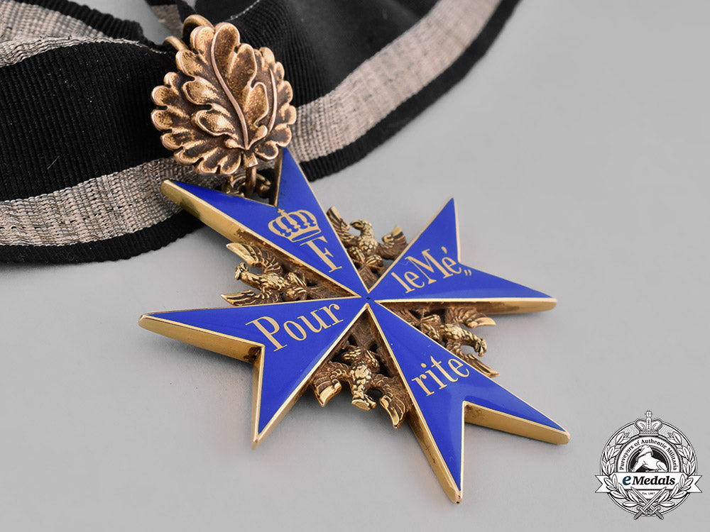 germany,_imperial._the_pour-_le-_mérite_with_oak_leaves,_to_hugo_gottlieb_von_kathen,_commander_of_the74_th_infantry_m182_1868