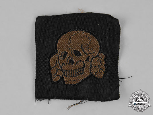 germany,_ss._a_rare_brown_waffen-_ss_cap_skull_for_m43_field_cap_m182_2036_1_1_1
