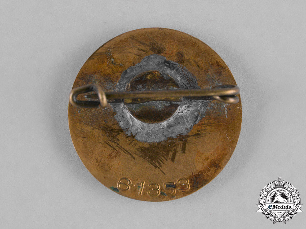 germany,_nsdap._a_golden_party_badge_by_josef_fuess_m182_2051