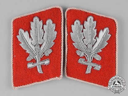 germany,_sa._a_pair_of_rzm-_marked_sturmabteilung(_sa)_hauptampt_brigadeführer_collar_tabs_m182_2066