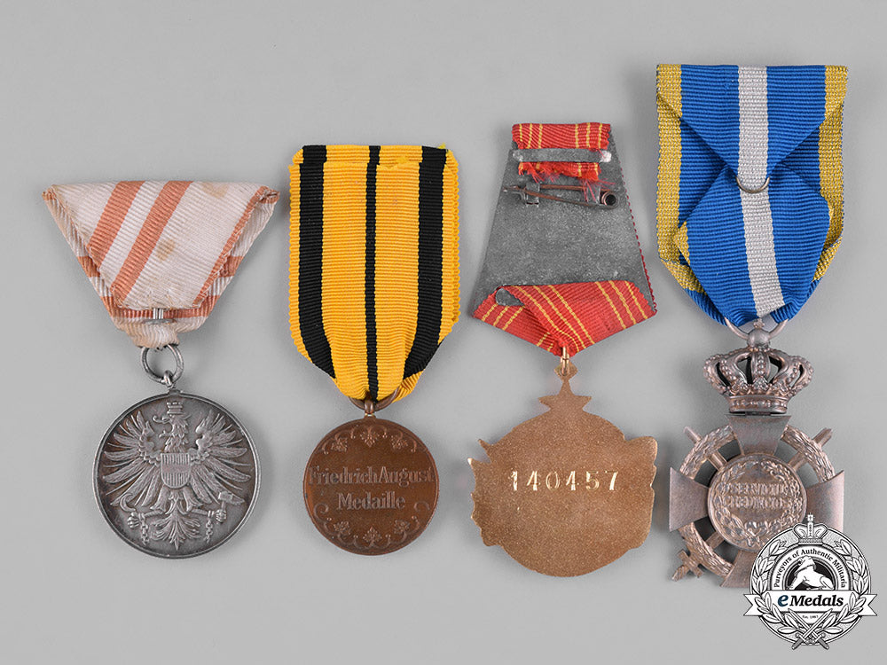 international._a_lot_of_seven_awards_m182_2166