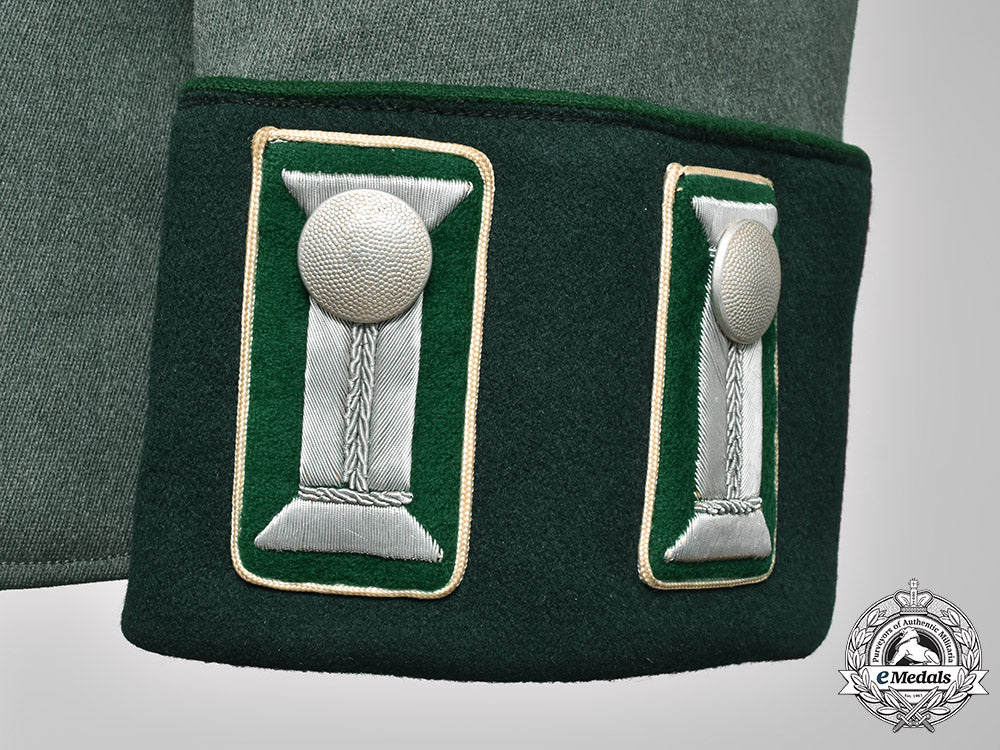 germany,_heer._a_heersverwaltung(_army_administration)_paymaster_officer’s_tunic_m182_2283
