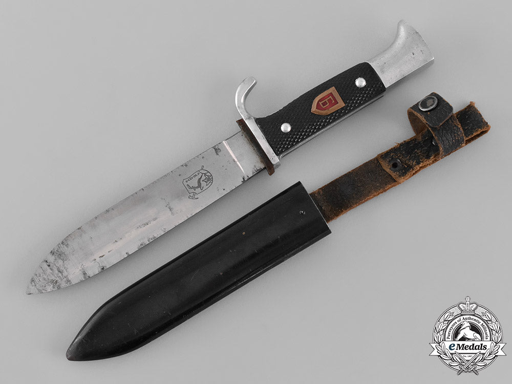 bulgaria,_kingdom._a_rare_brannik_nationalist_youth_knife,_c.1940_m182_2587_1