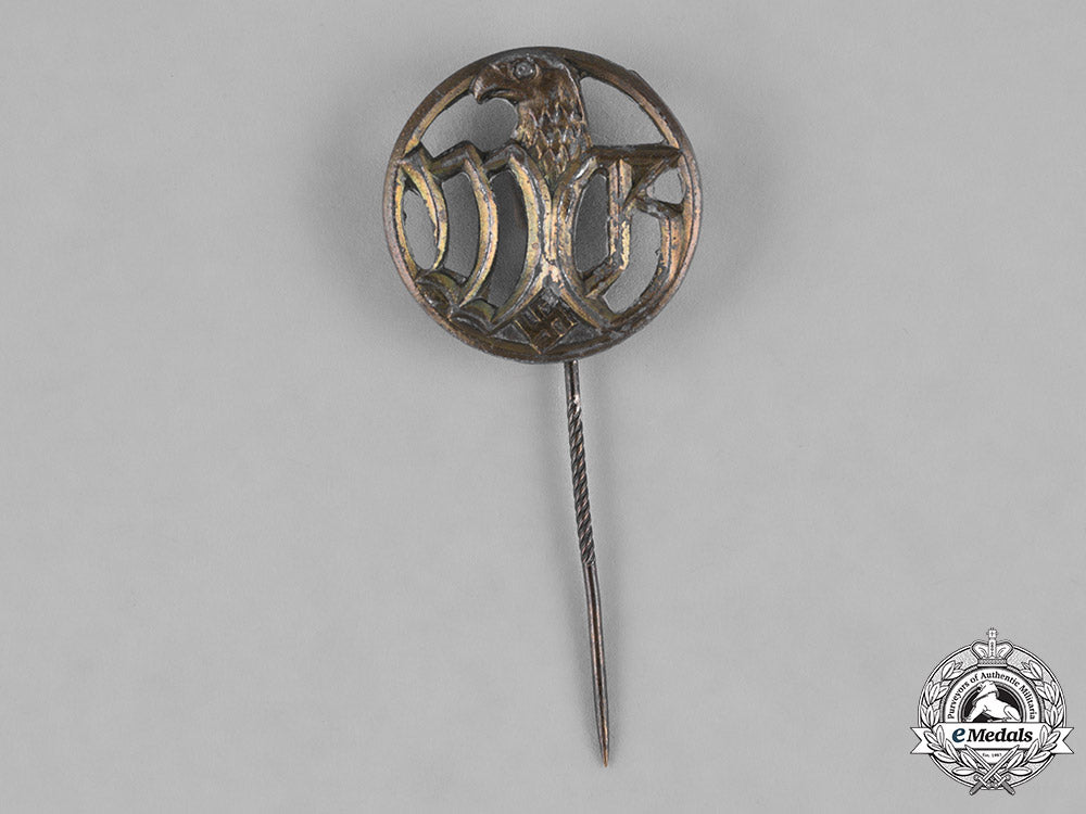 germany._a_wehrmacht_gefolge_membership_stick_pin_m182_2634