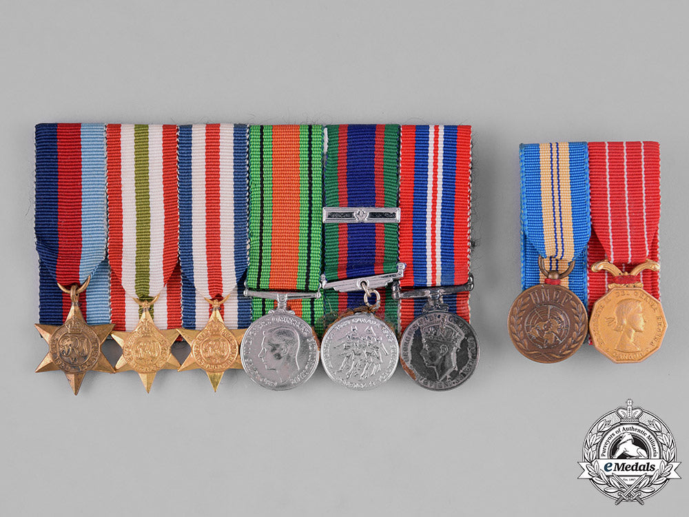 canada._eight_miniature_medals_m182_2644_1