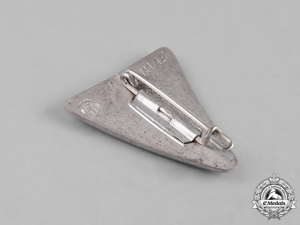 germany,_third_reich._two_second_war_period_awards_m182_2677