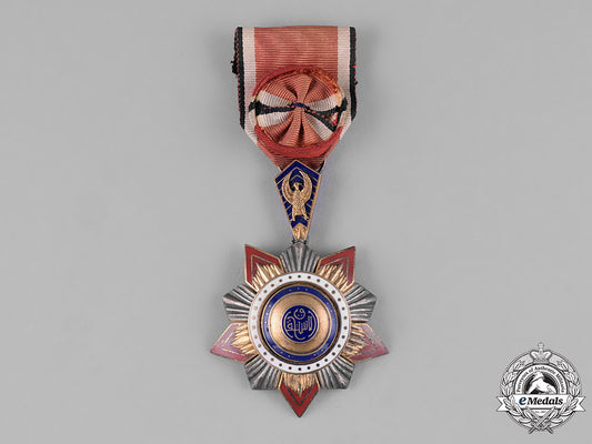 egypt,_republic._an_order_of_nishan_al-_istiklal,_officer,_c.1960_m182_2836_1