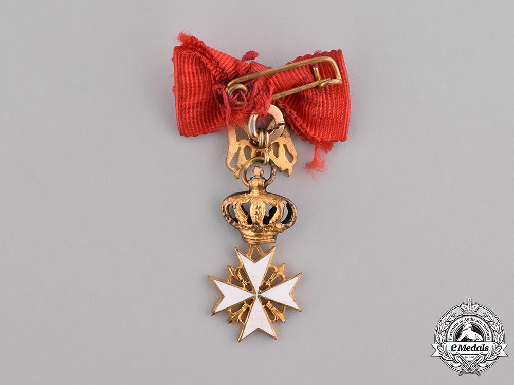 international._a_miniature_sovereign_military_hospitaller_order_of_saint_john_of_jerusalem,_of_rhodes_and_of_malta,_cross_of_merit_m182_2960_1
