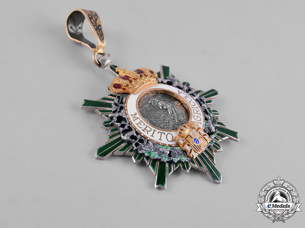 spain,_constitutional_monarchy._an_order_of_agrarian_merit,_commander,_c.1975_m182_2999_1