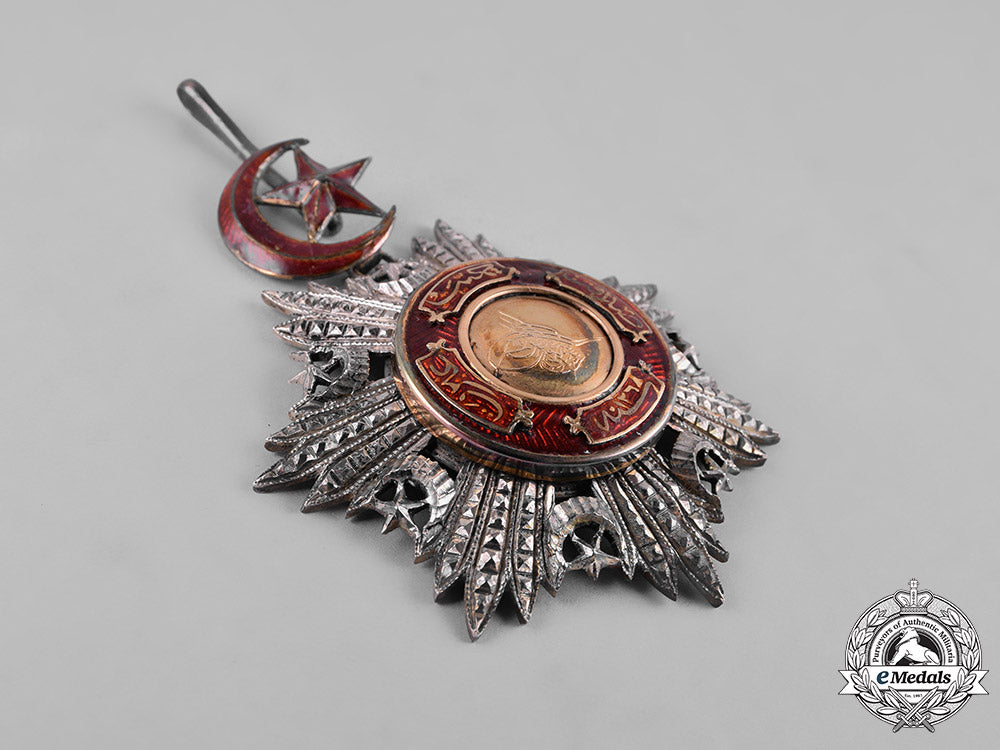 turkey,_ottoman_empire._an_order_of_medjidie(_mecidiye),_iii_class,_commander,_c.1910_m182_3026