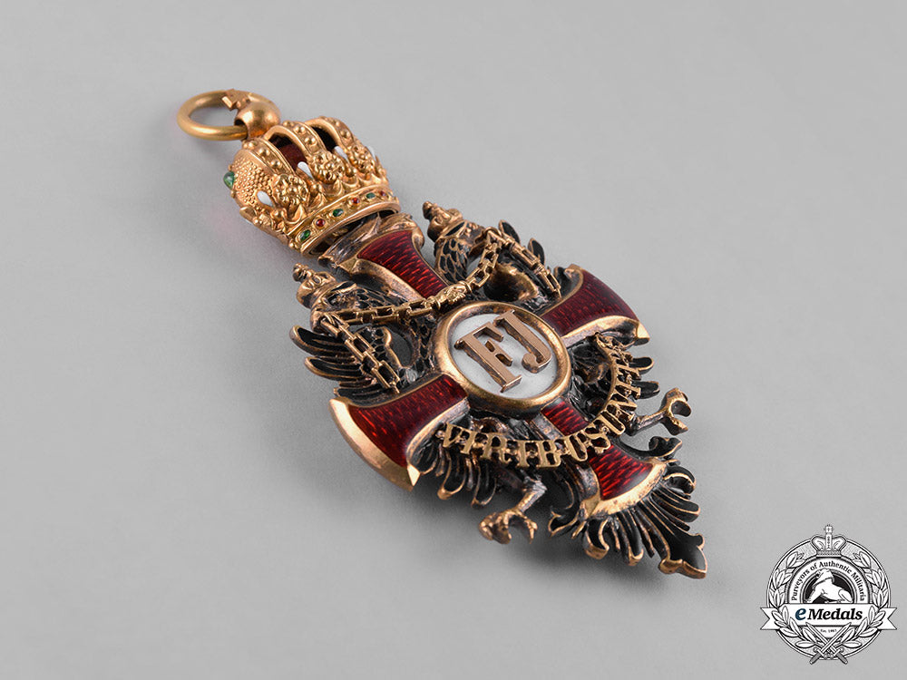 austria,_empire._an_order_of_franz_joseph_in_gold,_commander_cross,_by_vincent_mayer’s_söhne,_c.1900_m182_3065