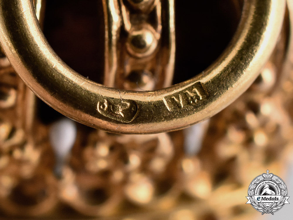 austria,_empire._an_order_of_franz_joseph_in_gold,_commander_cross,_by_vincent_mayer’s_söhne,_c.1900_m182_3067