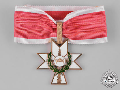 croatia,_independent_state._an_order_of_the_crown_of_king_zvonimir,_i_class_cross,_with_oak_leaves,_by_b._knaus,_c.1941_m182_3078